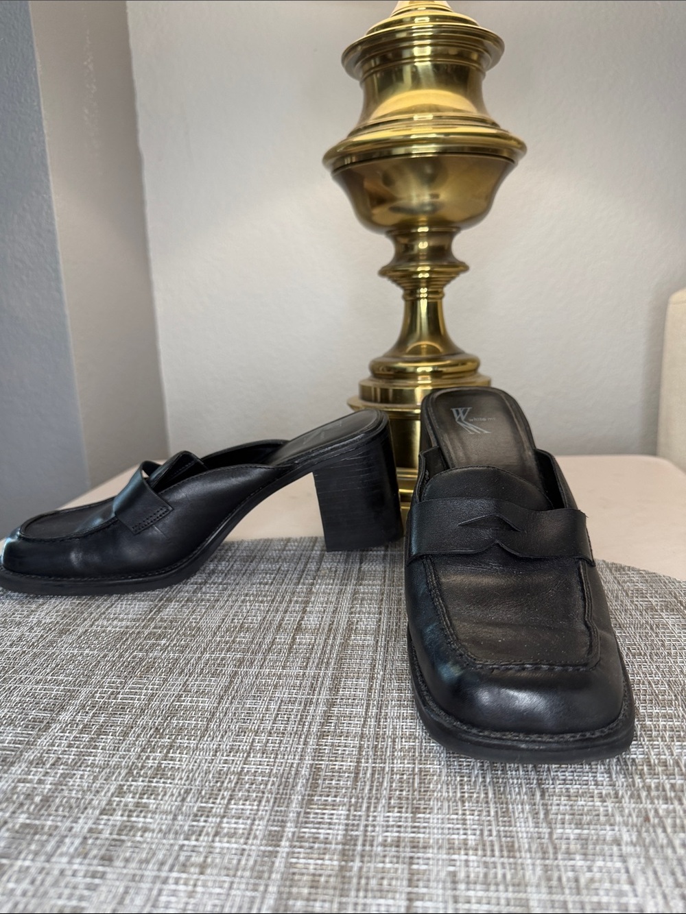 White Mountain Black Leather Block Heel Mule Loafers